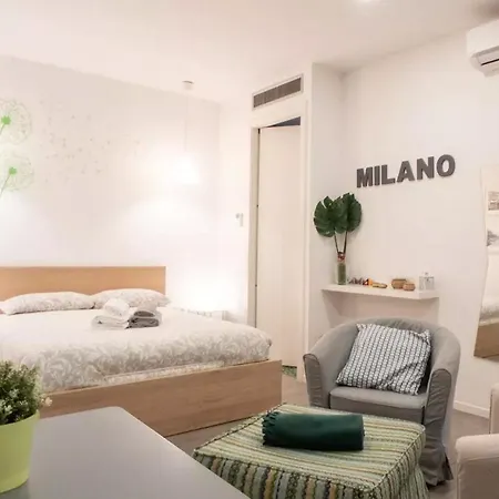 公寓 Comfortable Apartment Near'S Lambrate Station *